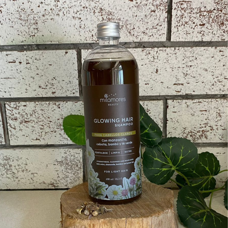 Shampoo_GlowingHair_de_Manzanilla_78d1ab4b-3db6-4d4f-b527-c20cf5f7f4f9.png